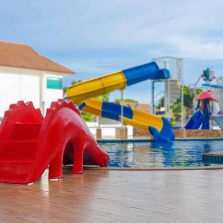 Saint Tropez Beach Resort Hotel Chanthaburi Zewnętrze zdjęcie