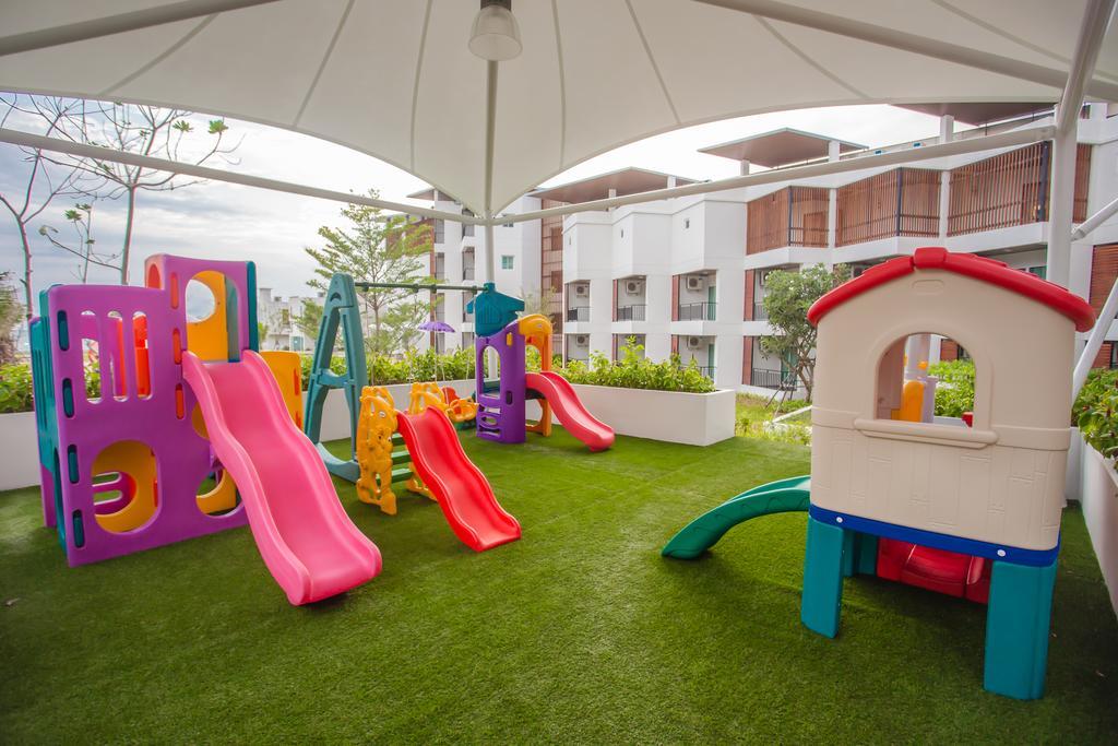 Saint Tropez Beach Resort Hotel Chanthaburi Zewnętrze zdjęcie