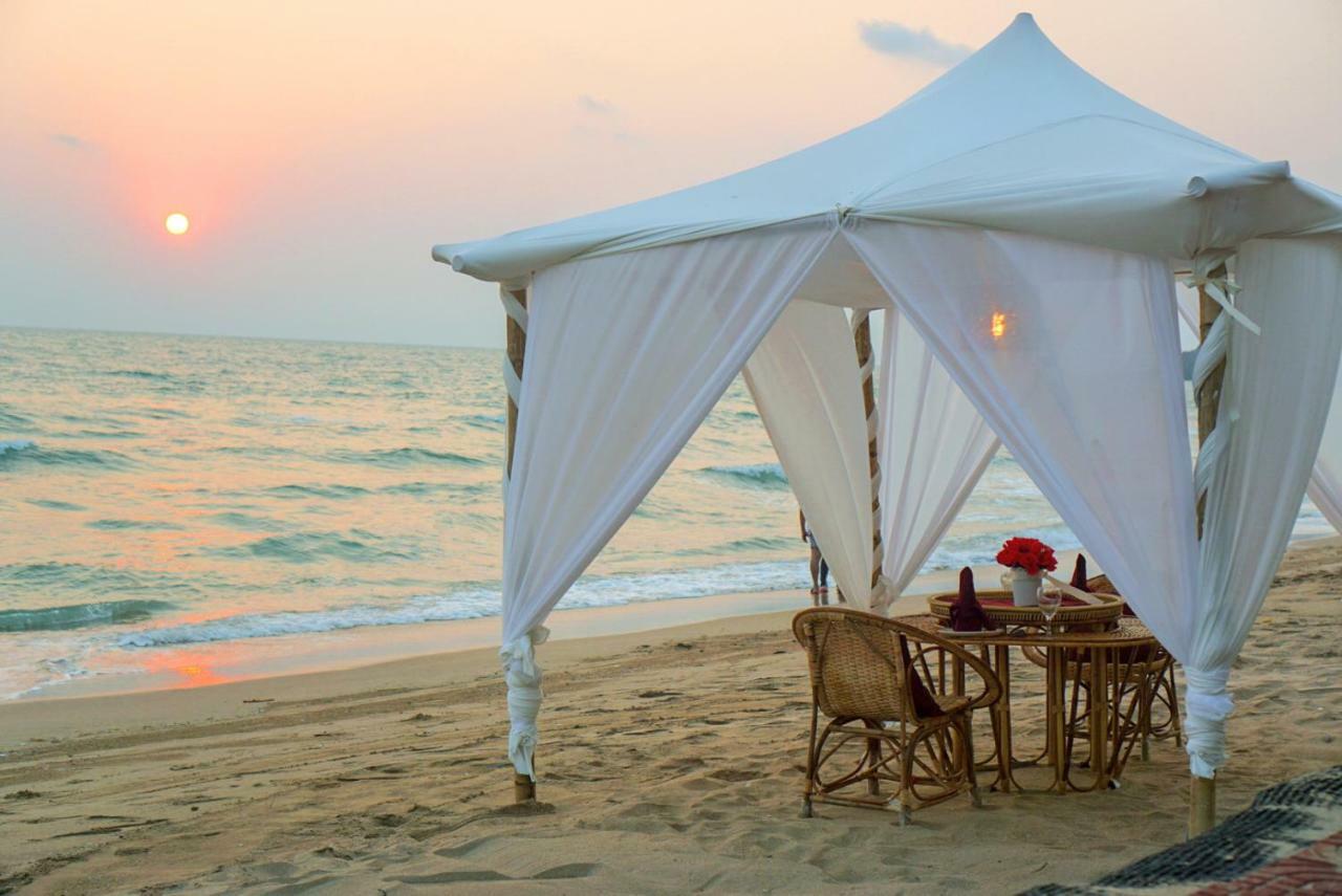 Saint Tropez Beach Resort Hotel Chanthaburi Zewnętrze zdjęcie