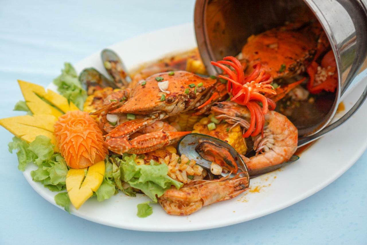 Saint Tropez Beach Resort Hotel Chanthaburi Zewnętrze zdjęcie